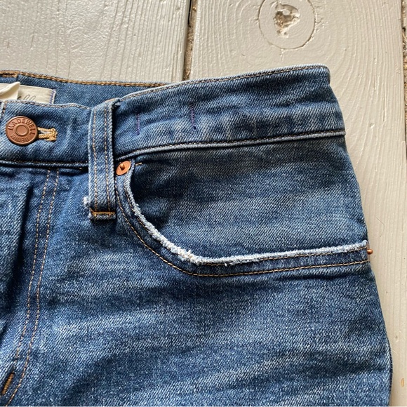 Madewell Tomboy Straight Jeans in Callan Wash Ankle Mid Rise Stretch - Picture 7 of 16
